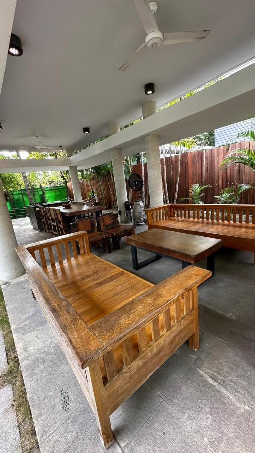 Fu Wan Cafe Villa Donggang Buitenkant foto